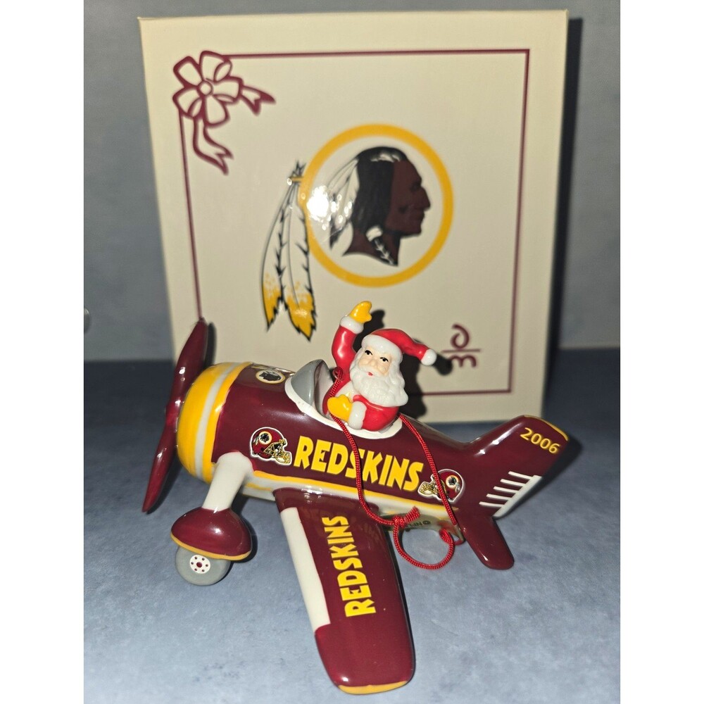 Danbury Mint Washington Redskins 2006  Victory Plane  Ornament (T-1)